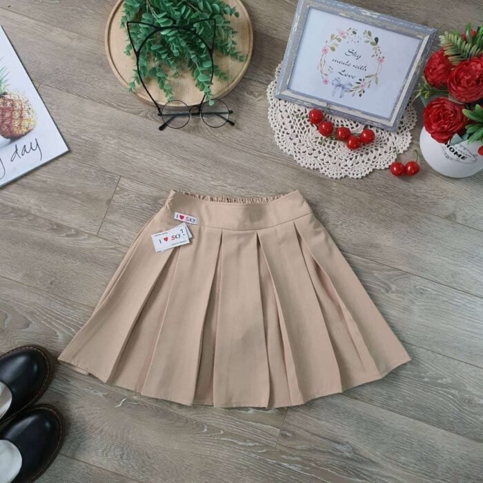 Chân váy xếp ly kèm quần cho học sinh - Ảnh 1