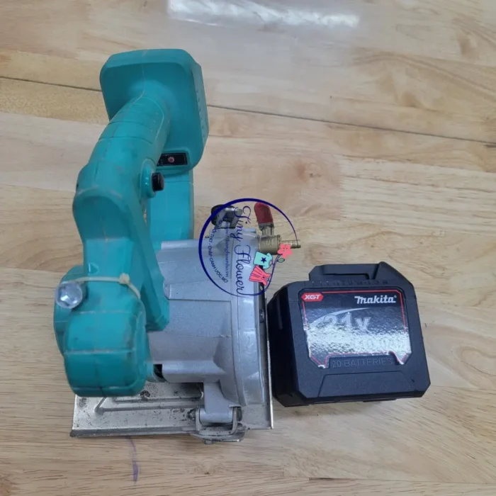 Cho thuê cưa gỗ cầm tay dùng pin - Ảnh 2